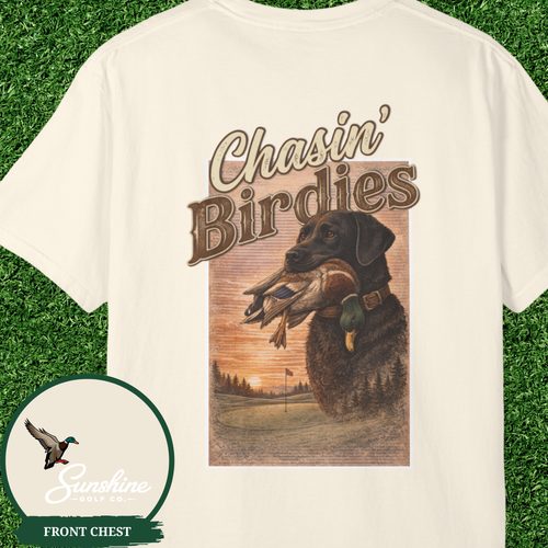 Chasin' Birdies Duck Retriever Graphic T-Shirt | Hunting Tee